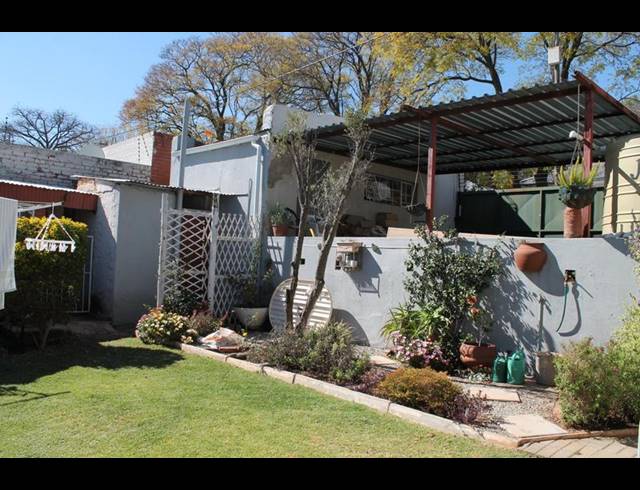 3 BEDROOM HOUSE FOR SALE IN KENSINGTON